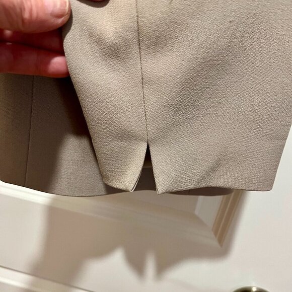 Nipon Boutique Tan Blazer 16W with Grommet Detail - Picture 6 of 7